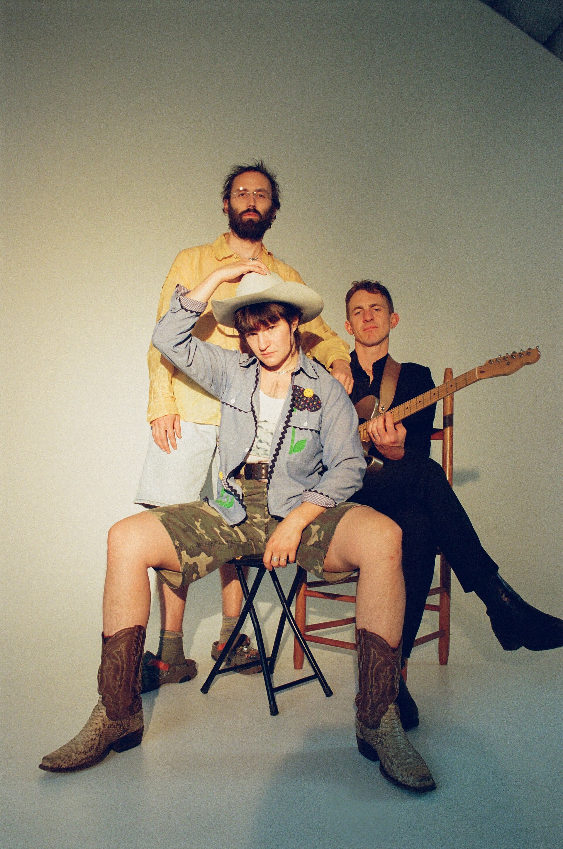 Photo: Big Thief (Credit: Alexa Viscius)
